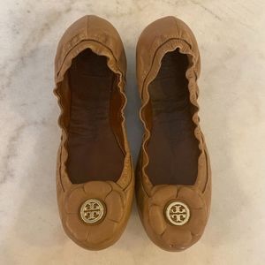 Tory Burch Flower Ballerina Flats